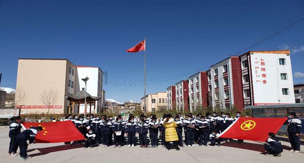 摇滚乐团的装扮